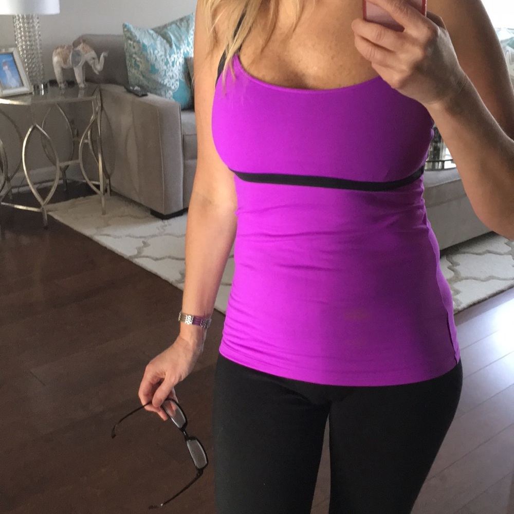 Victoria Secret sports top
